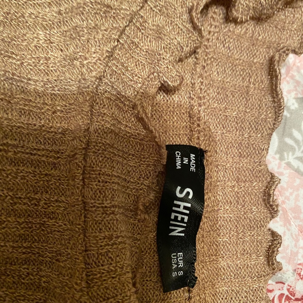 SHEIN crop top